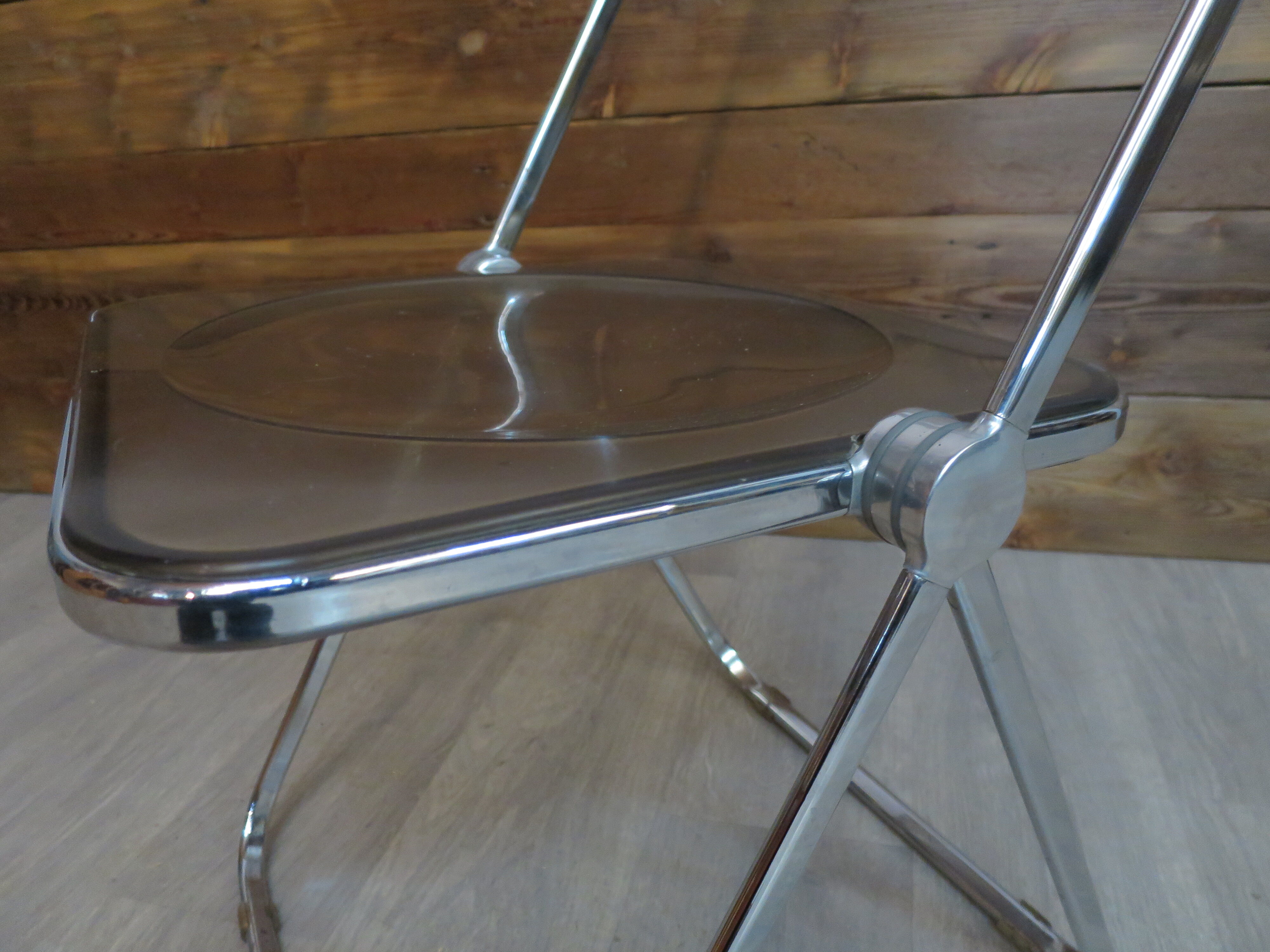 Chair Plia Giancarlo Piretti Castelli edition