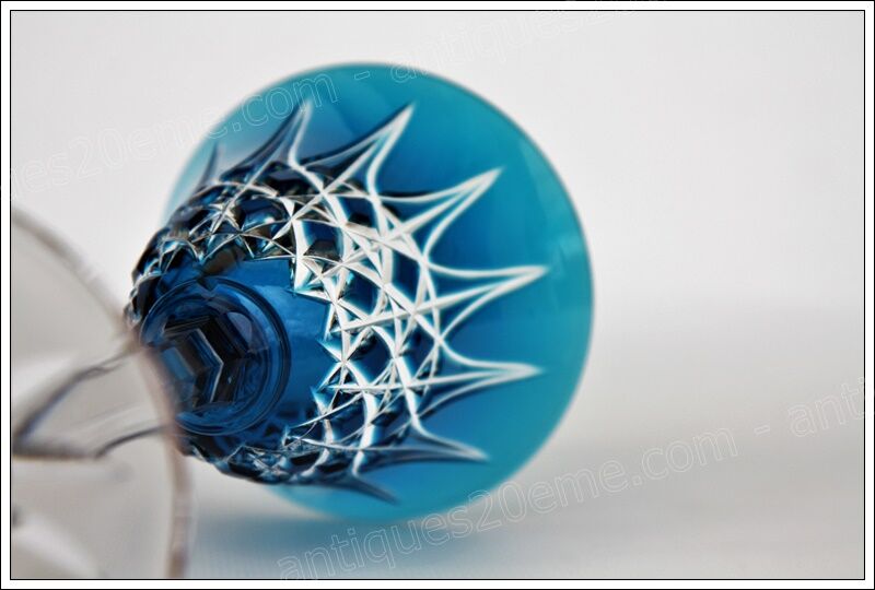 Set of 4 wine glasses from the Rhine Roemer St Louis Crystal model Tarn