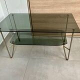 1975 glass coffee table with 2 tops, good condition