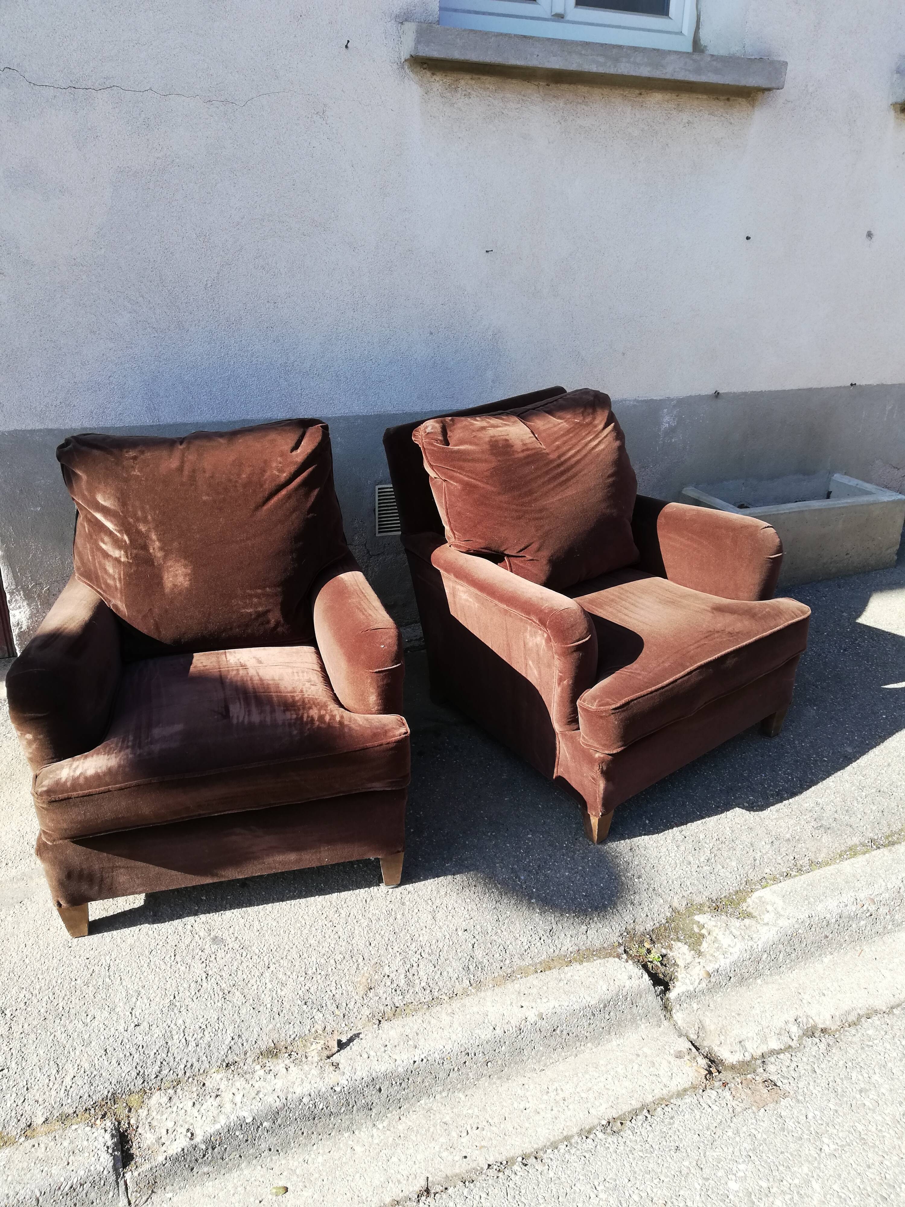 Pair of armchairs year 50 chocolate velvet