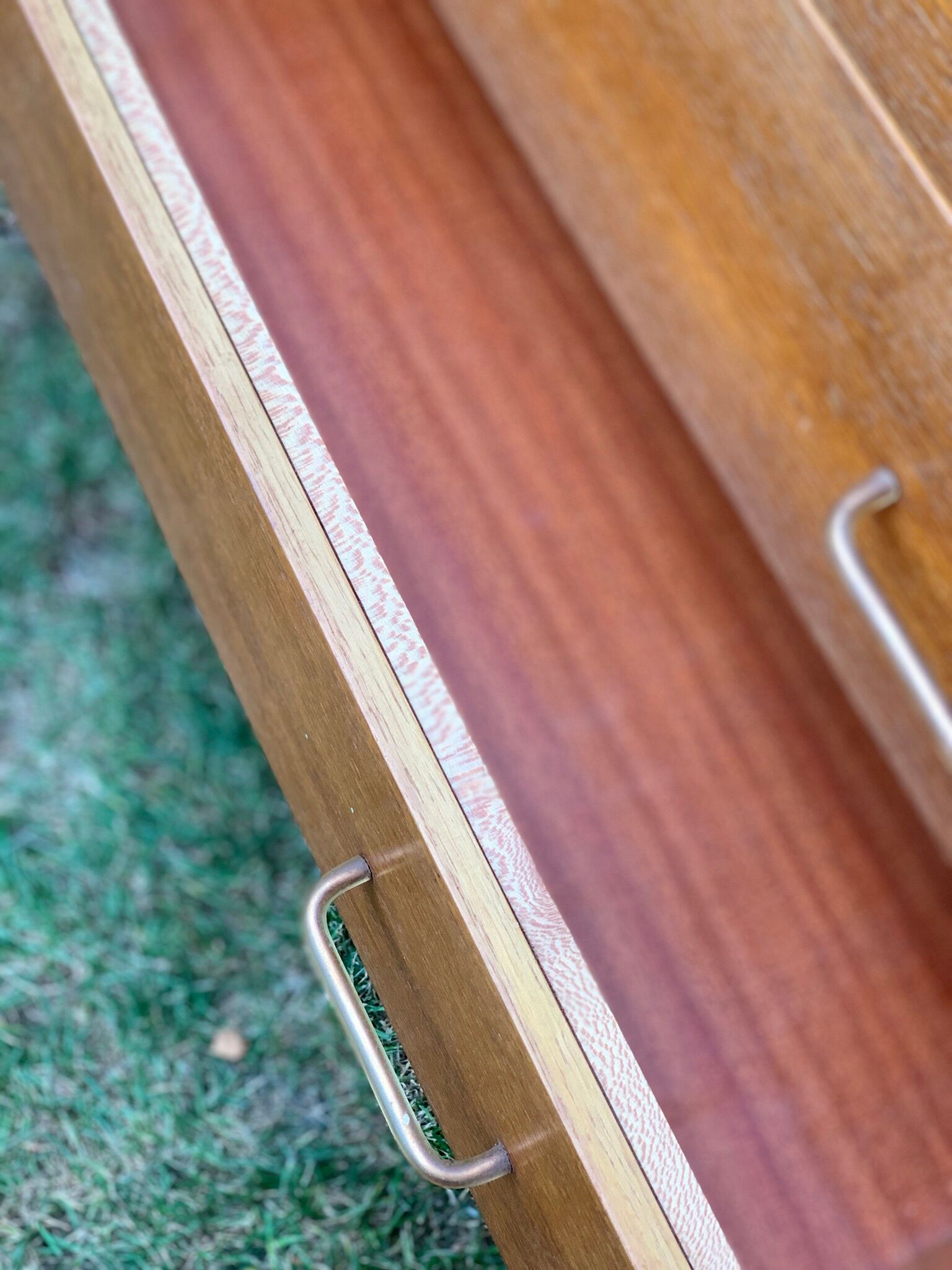 Vintage chest of drawers  4 wooden drawers