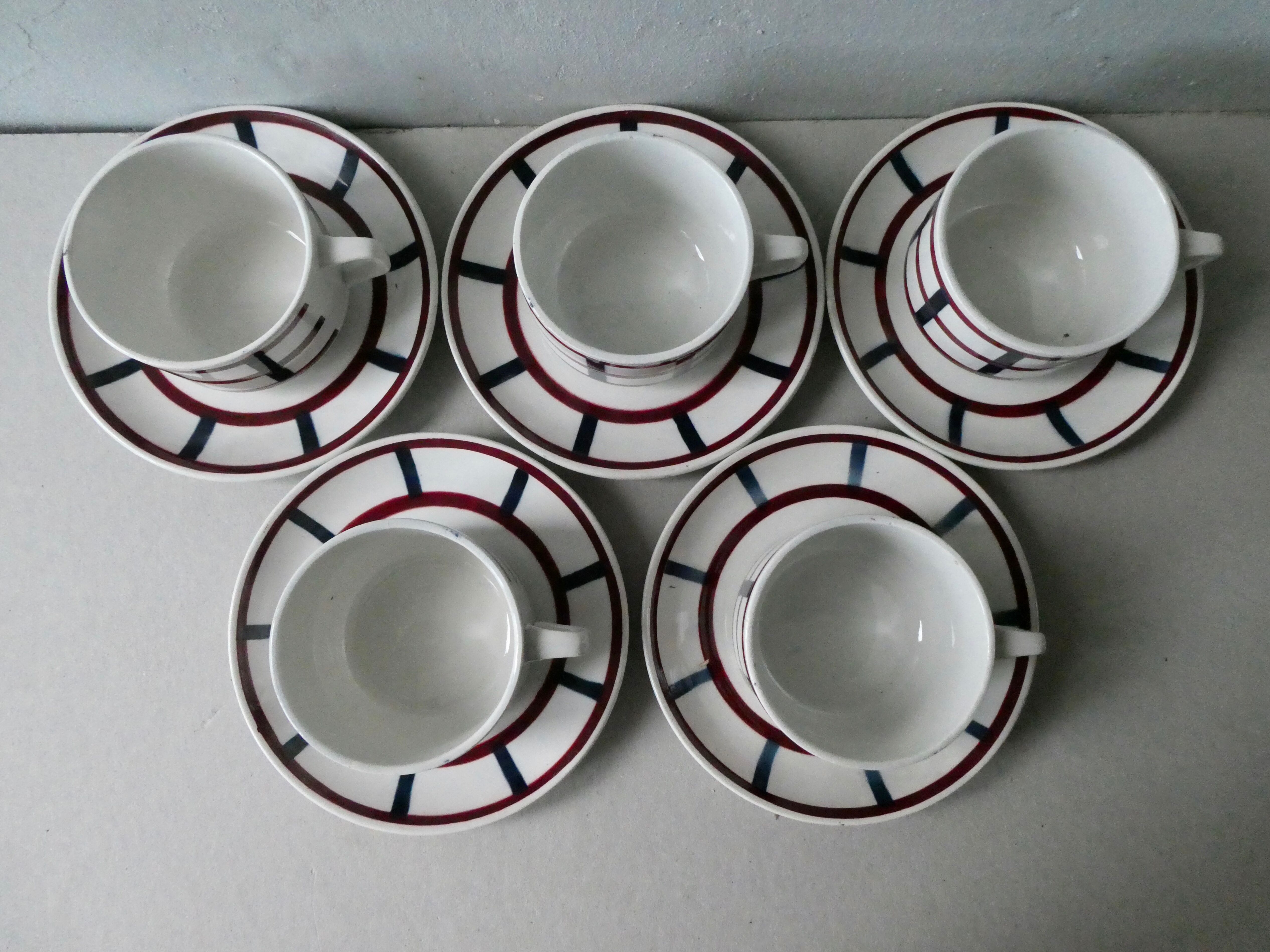 5-cup Badonviller set, Basque décor, Béarn