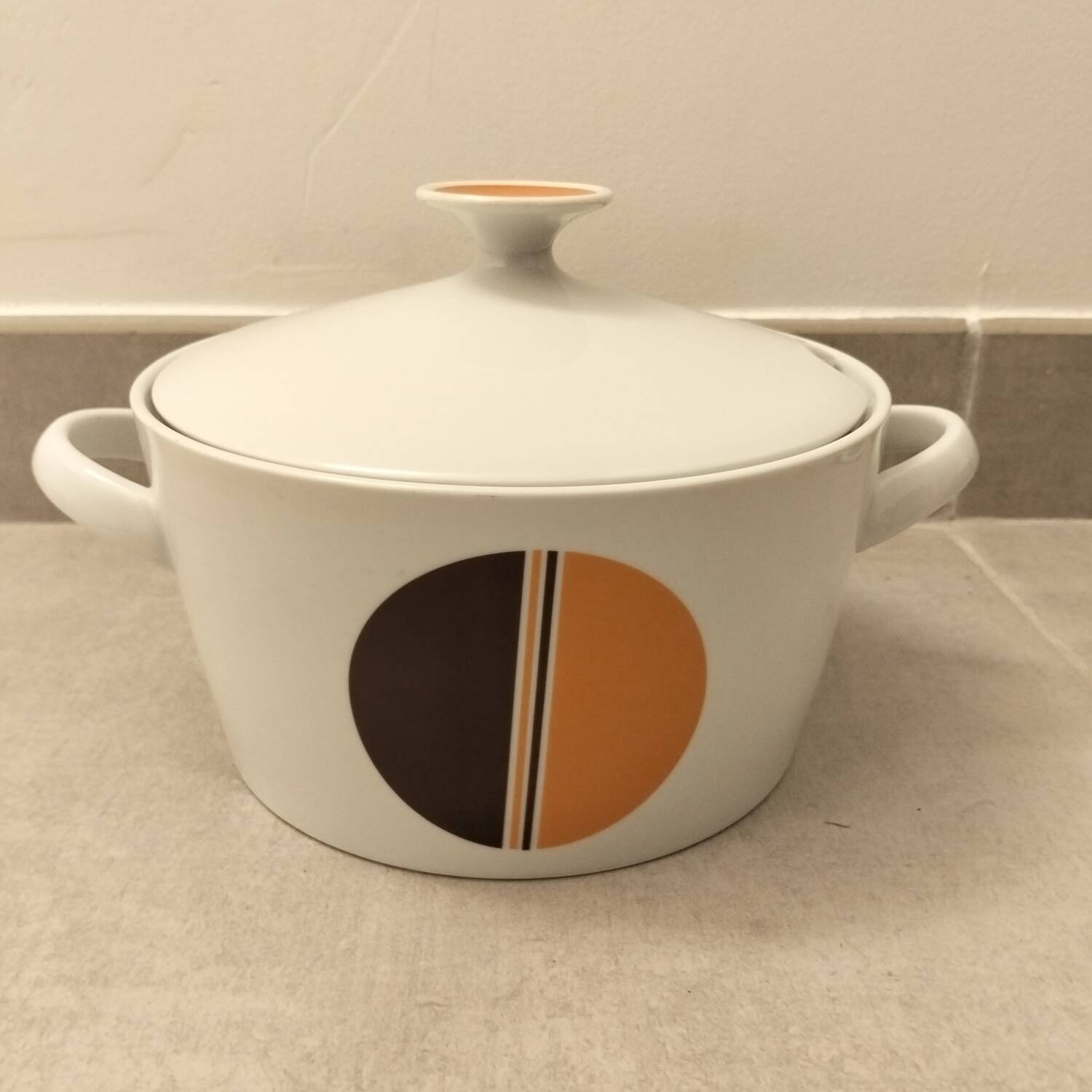 Vintage 70s Winterling Bavaria flat soup tureen