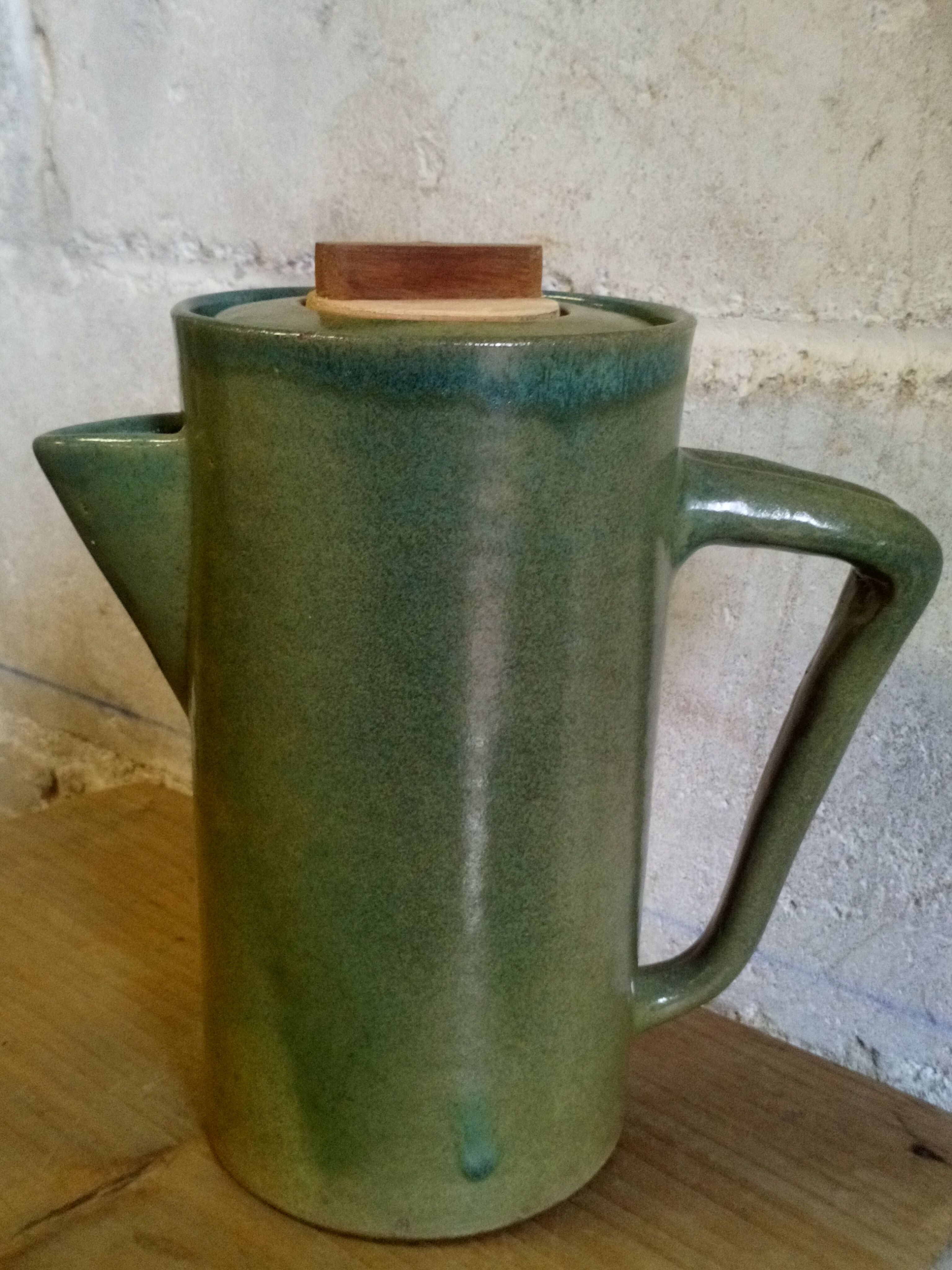 Green emailed sandstone teapot