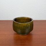 Bol de poterie de studio danois du milieu du siècle par Karen Boel, années 1960