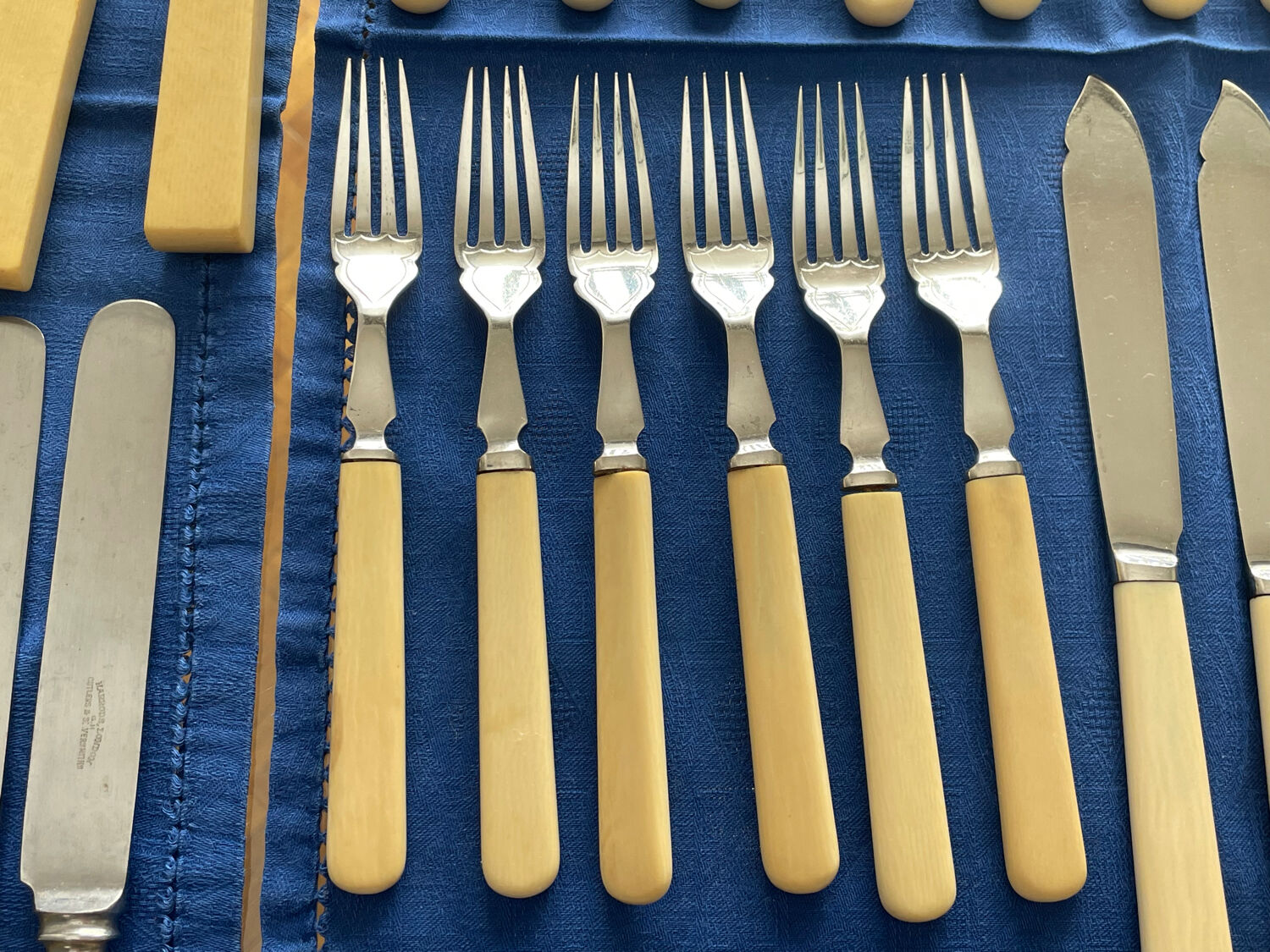 Vintage fish Cutlery set - Silver plated - set of 12 pieces