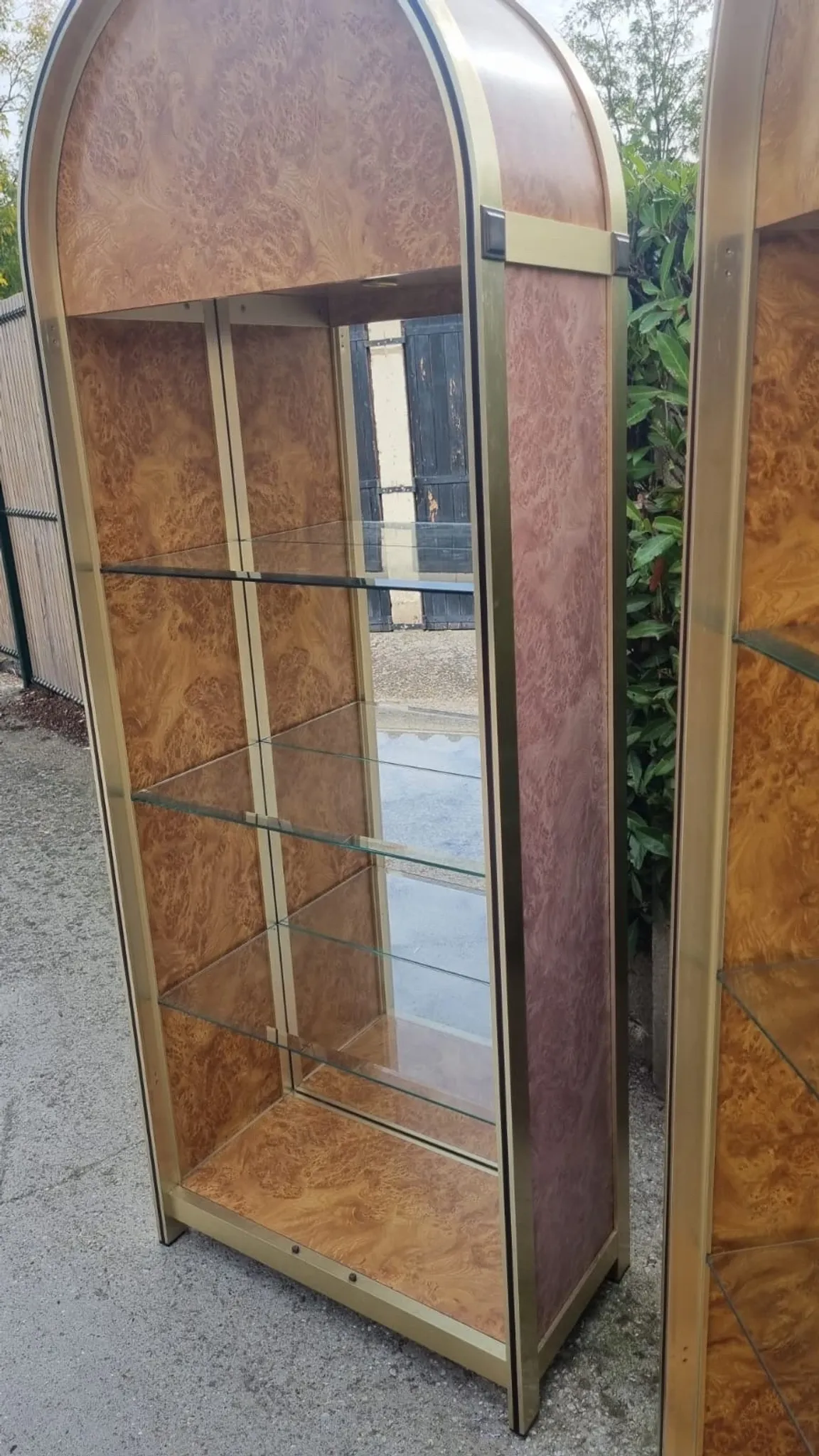 Paire de vitrines 1970 Loupe d'Orme vintage