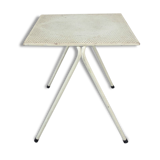 Table service rigitulle perforated