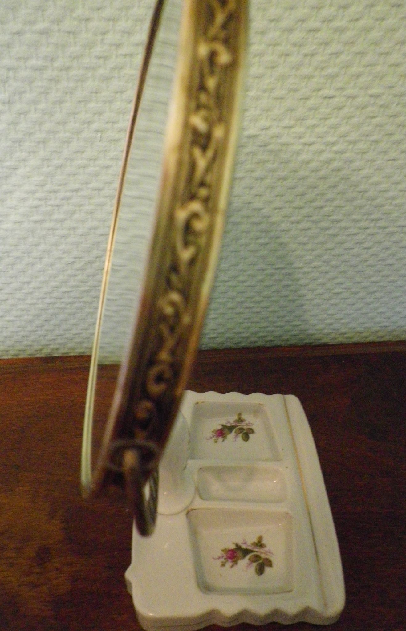 Psyche mirror to pose, porcelain and silver metal 60s