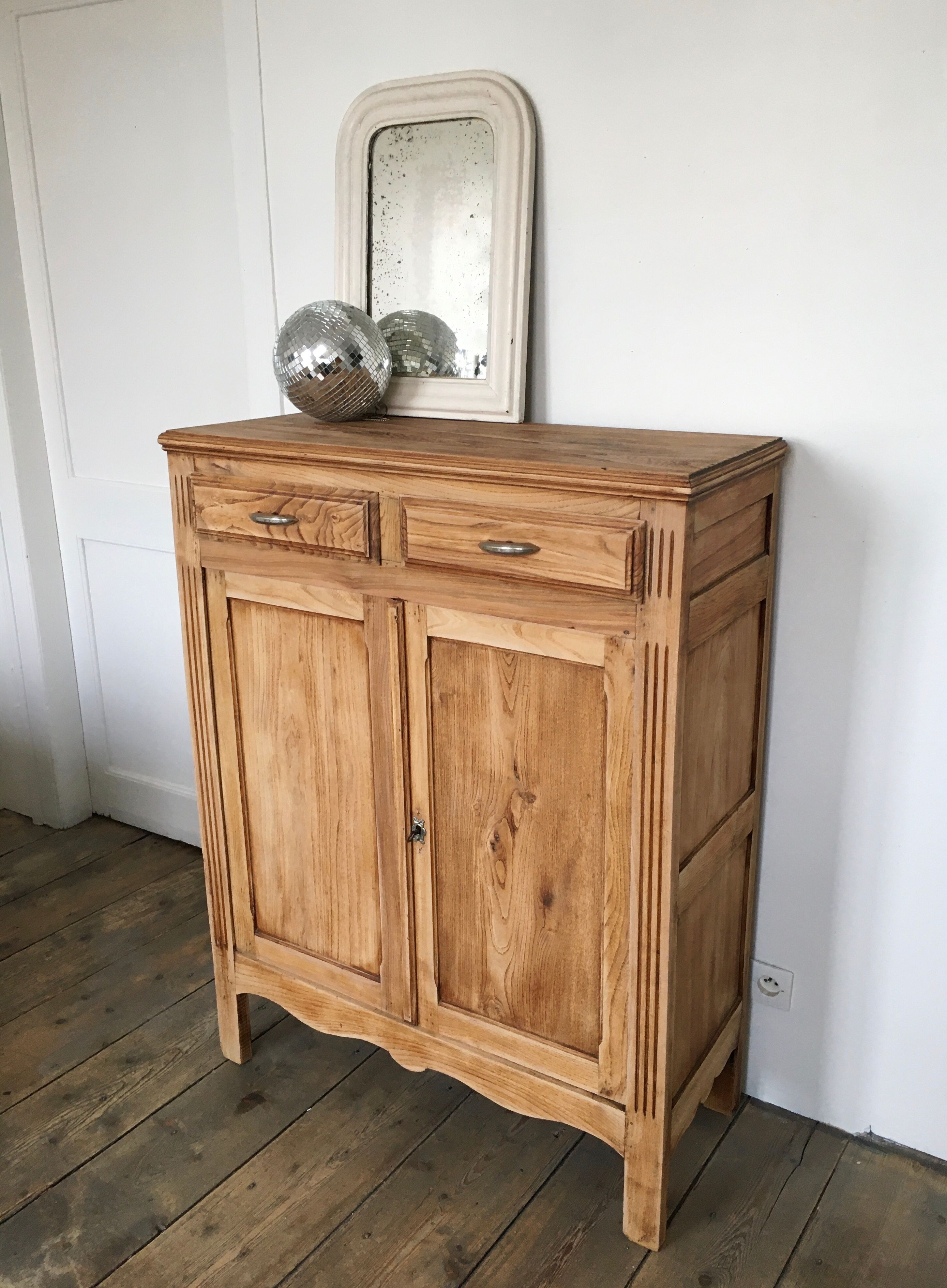 Parisian buffet raw wood