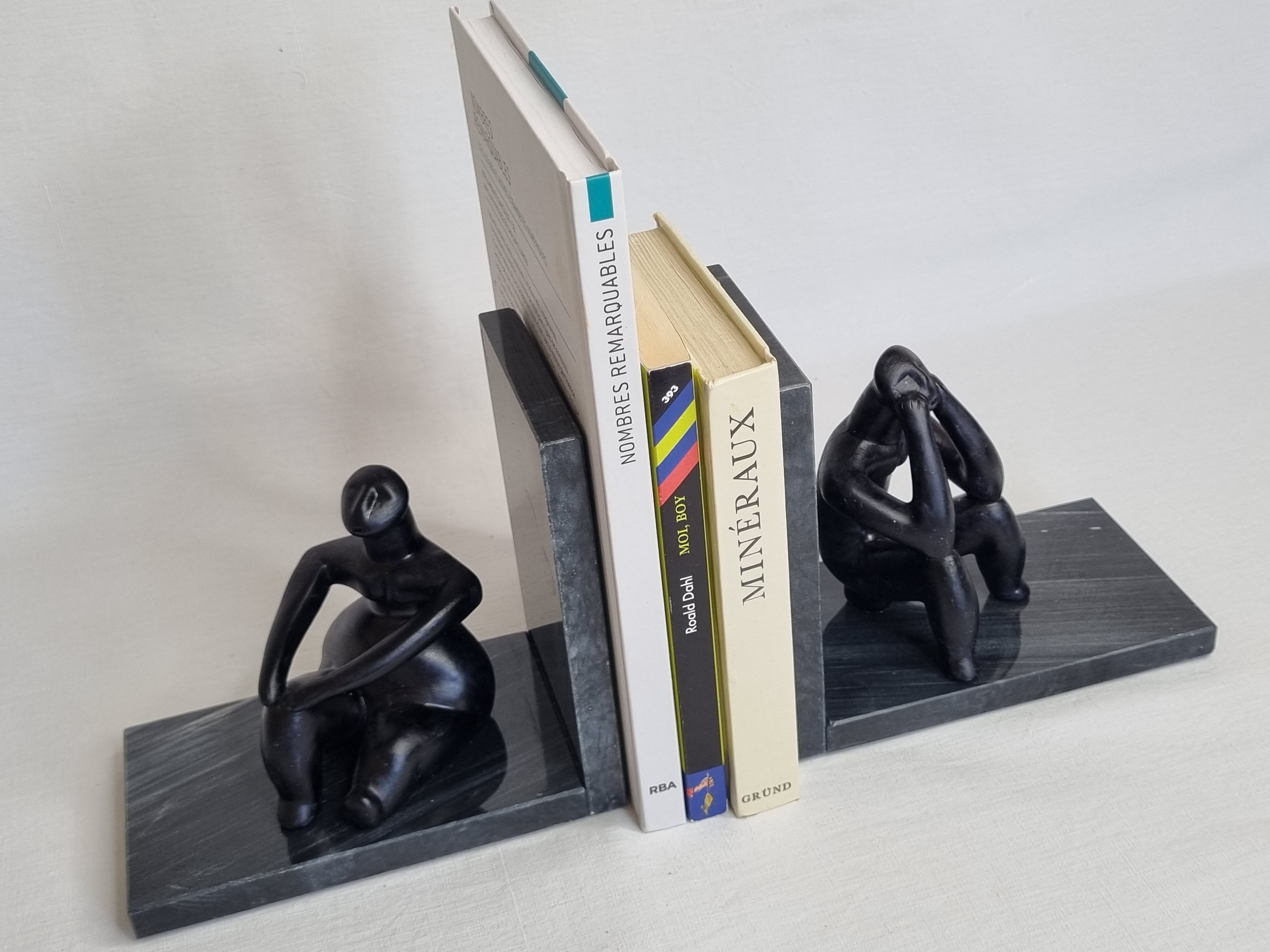 Pair of bookends the thinker and the seated lady, 15 cm