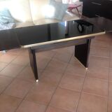 Table basse avec plateau en verre noir relevable et rallonges années 40-50