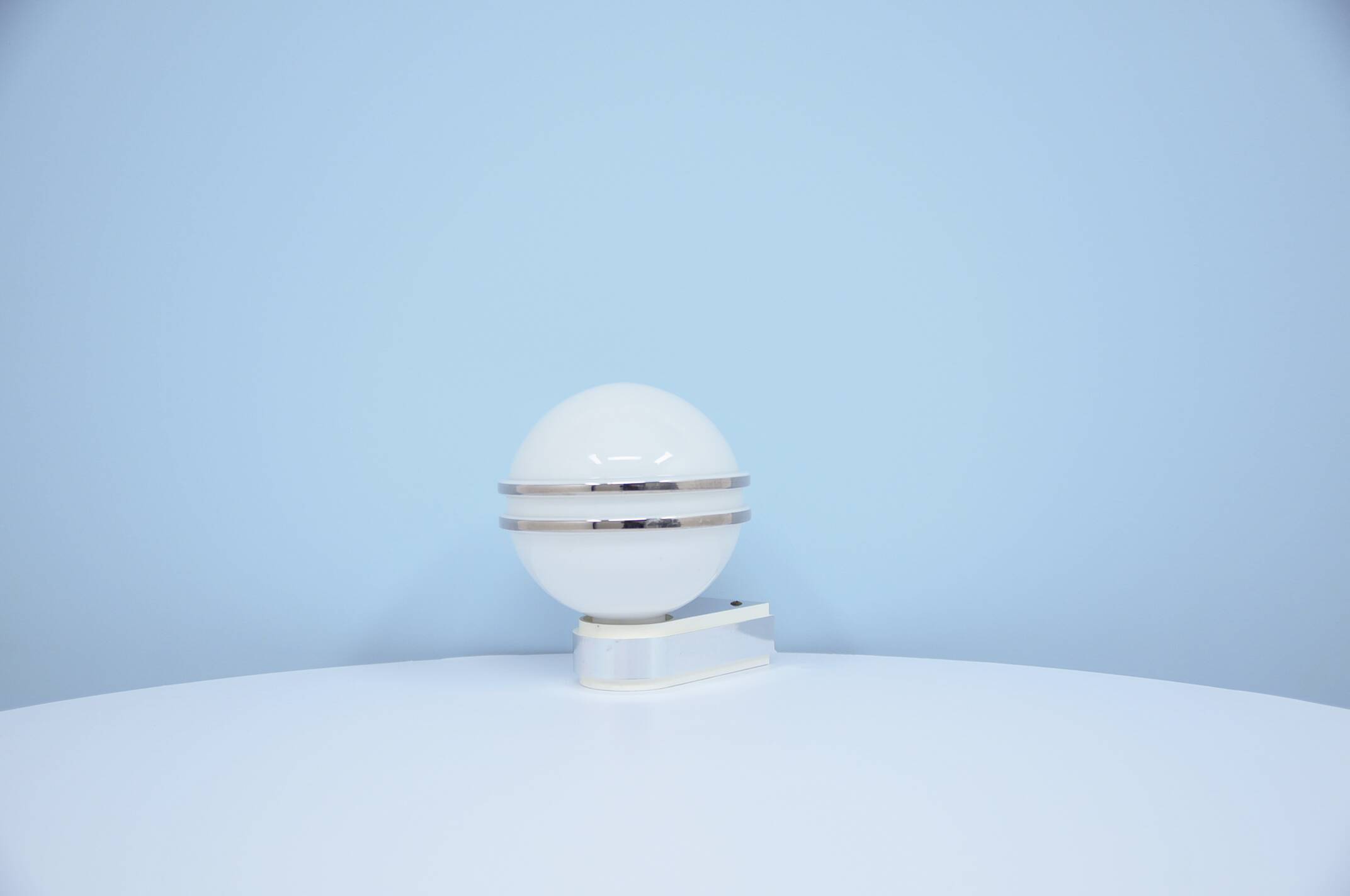 Vintage glass ball wall lamp