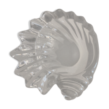 Empty crystal pocket in the shape of a shell