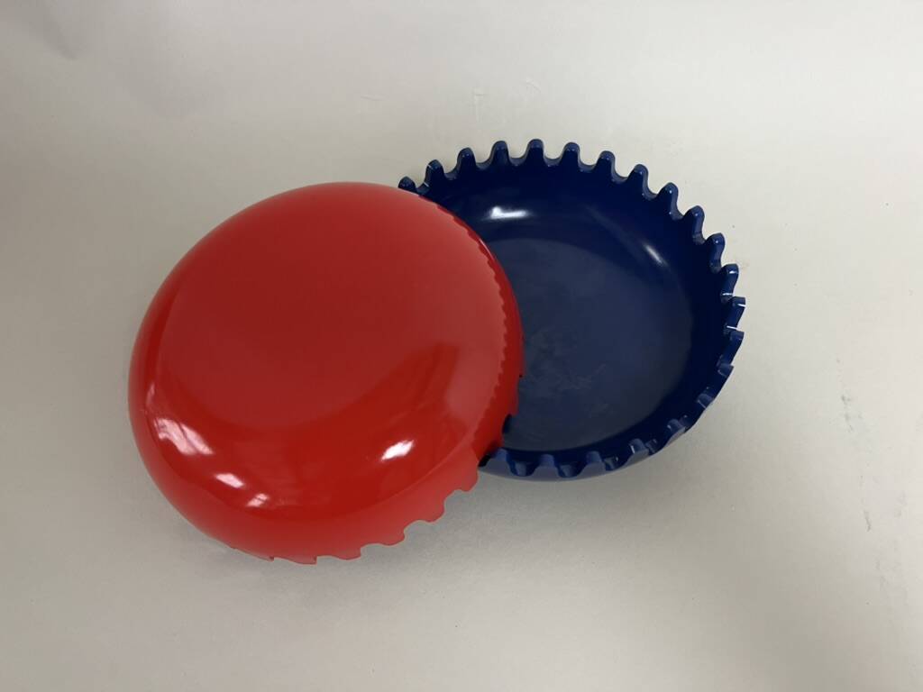 "Clam" ashtray box by Alan Fletcher for Mebel, vintage 1970s.
