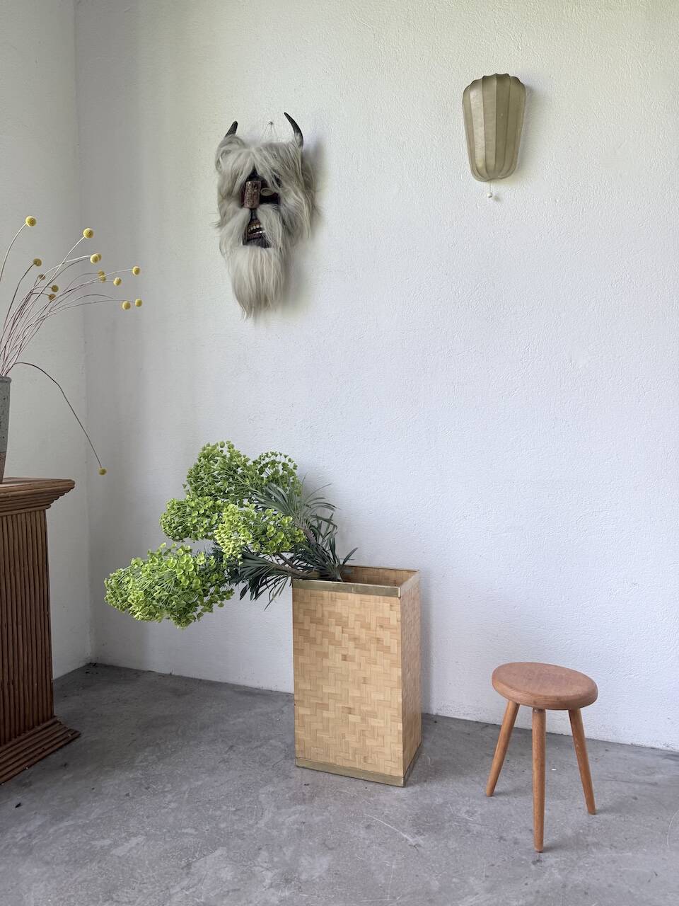 Woven wicker umbrella stand and brass Metal Linea Nova 1960