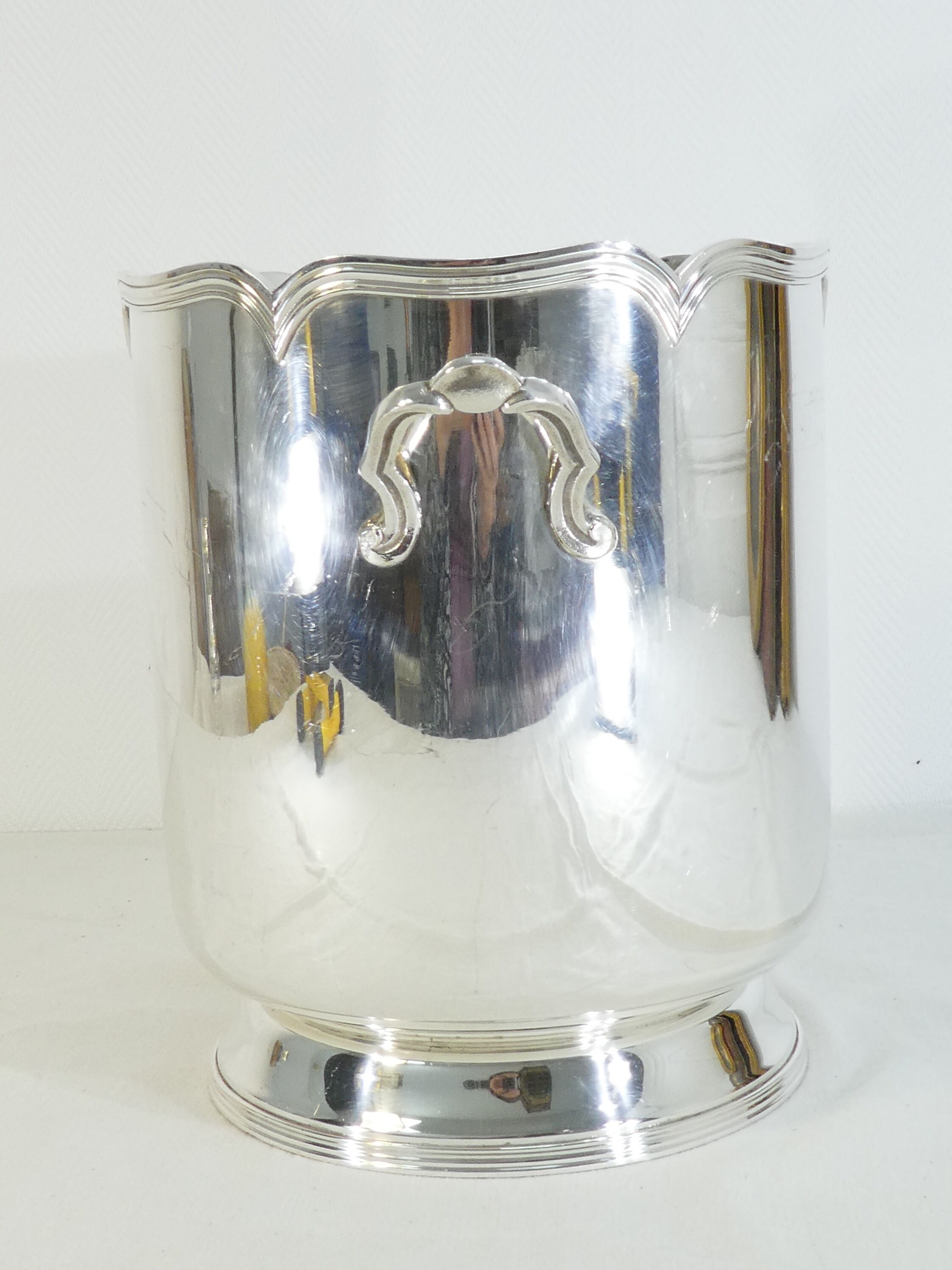 Louis XV-style silver metal Champagne bucket