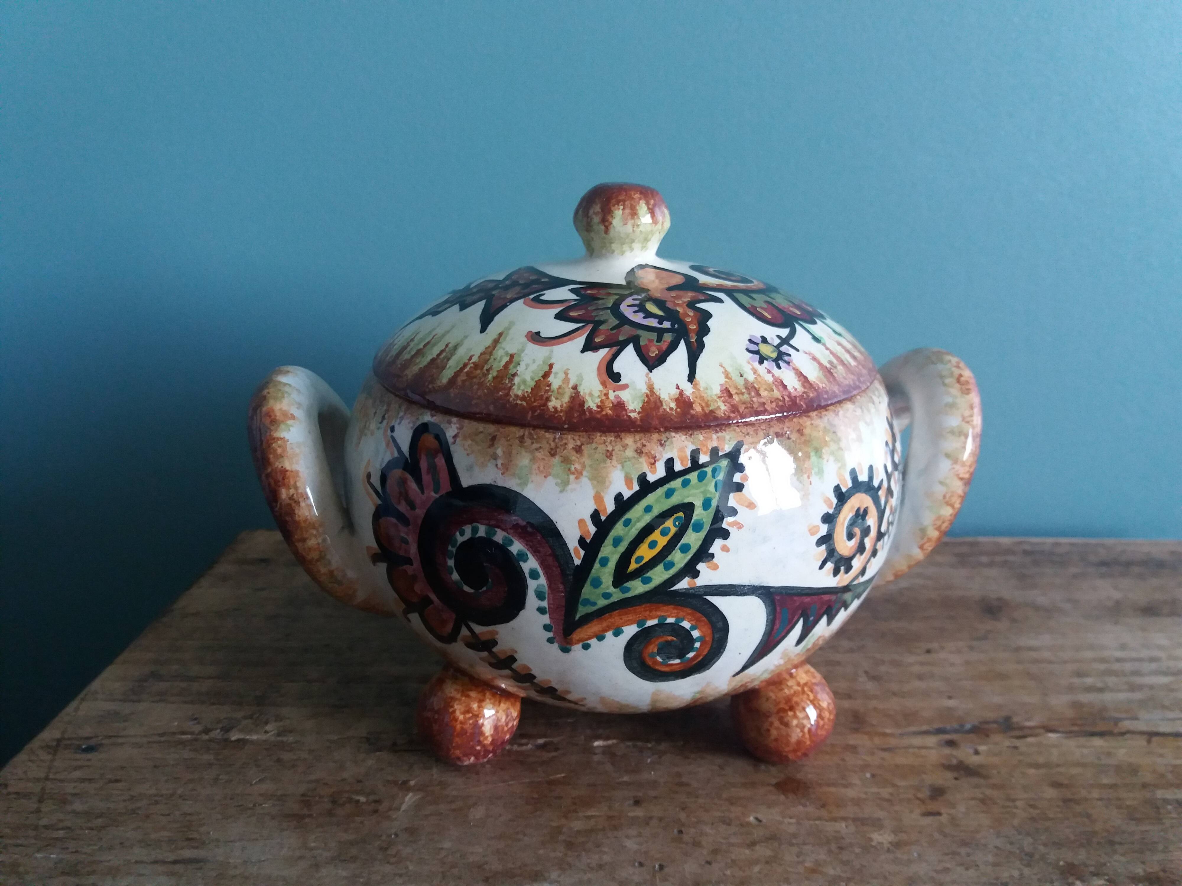 Covered pot workshop Paul Fouillen Quimper signed Maurice Fouillen