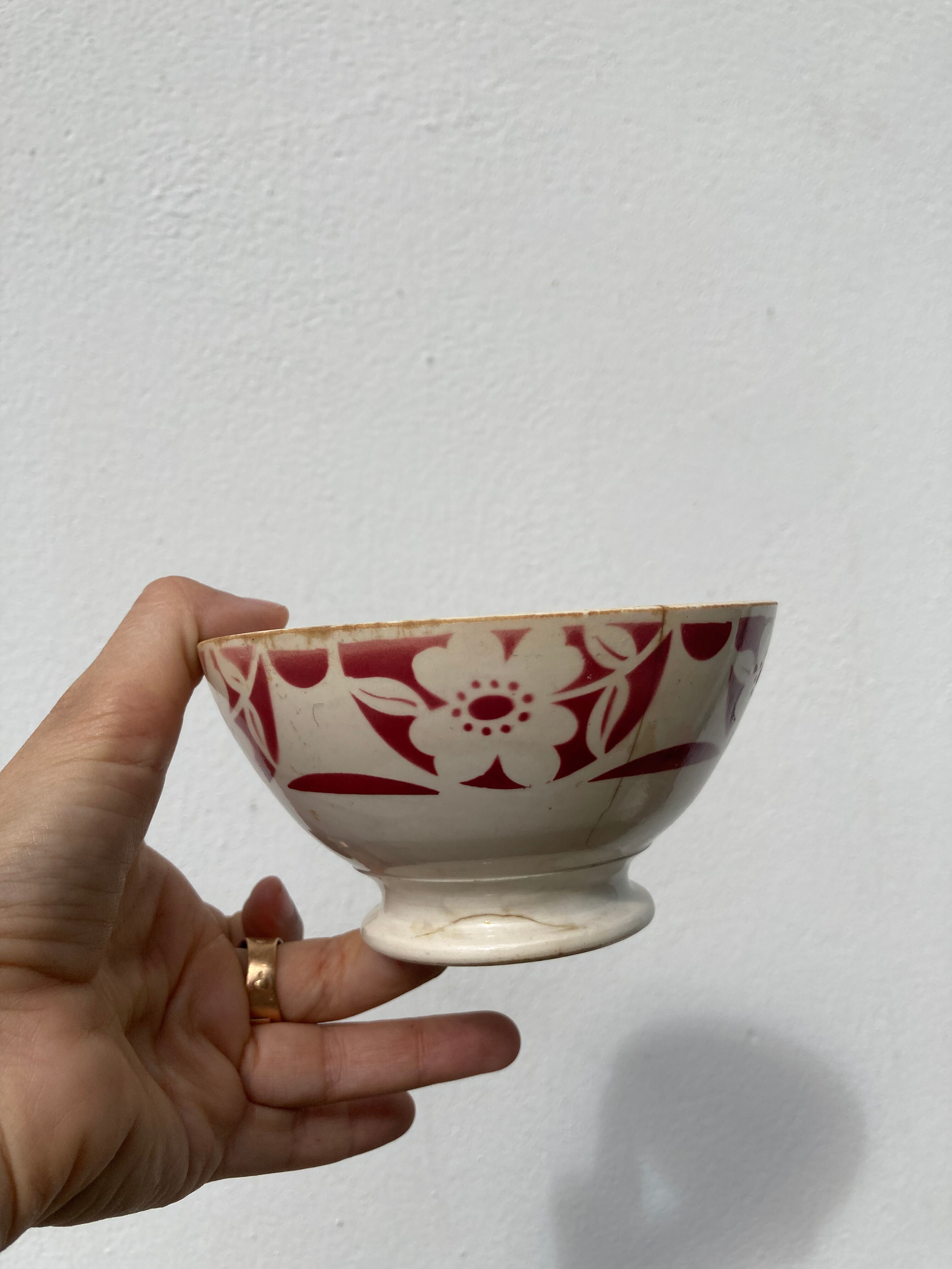 Bol ancien Digoin Sarreguemines Tim numéroté rouge à fleurs