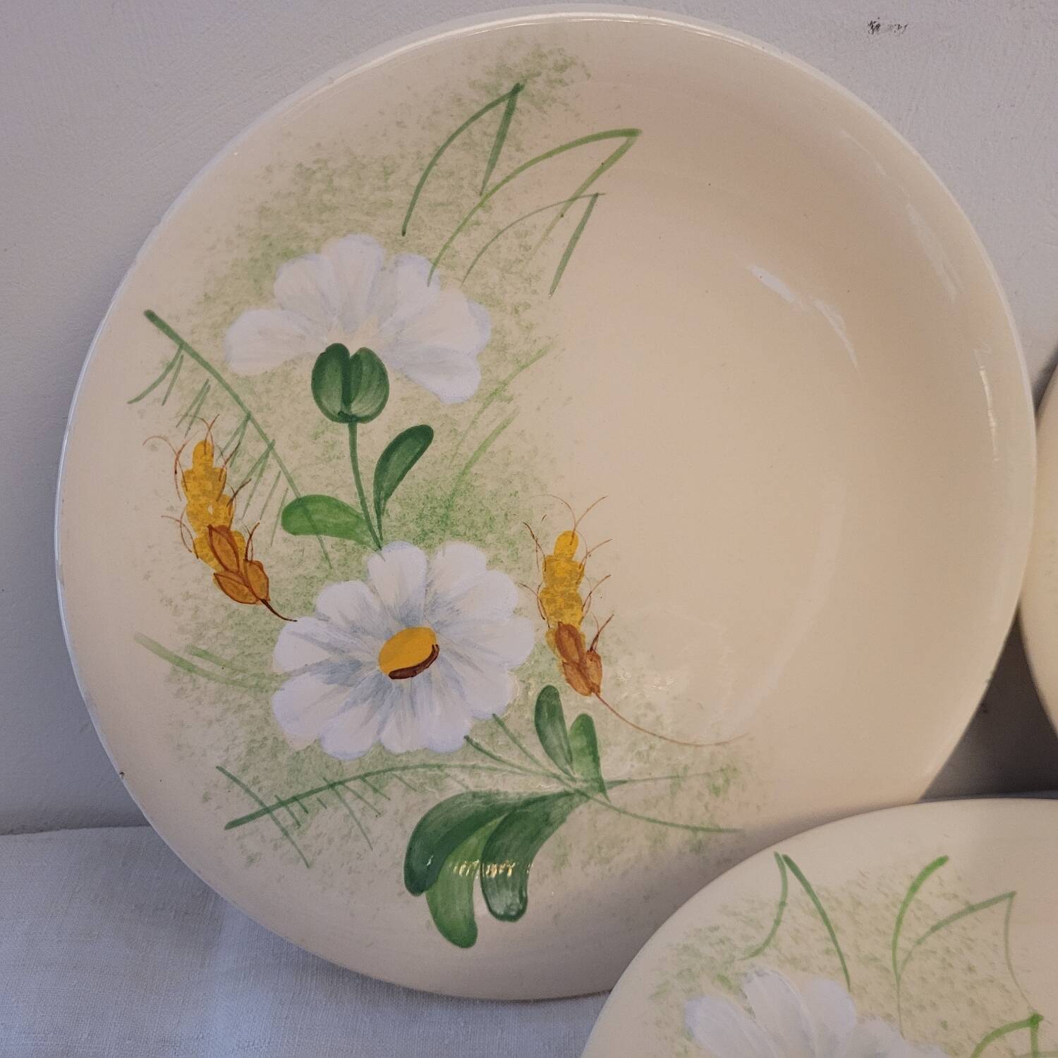 Set of 6 Longchamp 70's flat plates