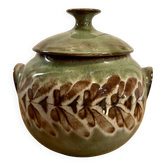 Pot or glazed ceramic pocket.
