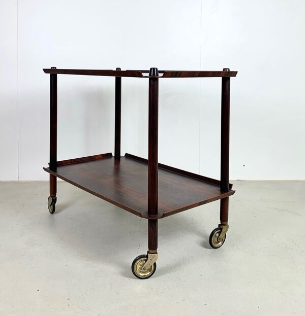 Chariot de service danois en palissandre par Poul Hundevad, années 1960