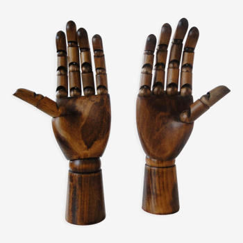 Paire de mains en bois articulées