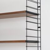Corner shelf by Tomado