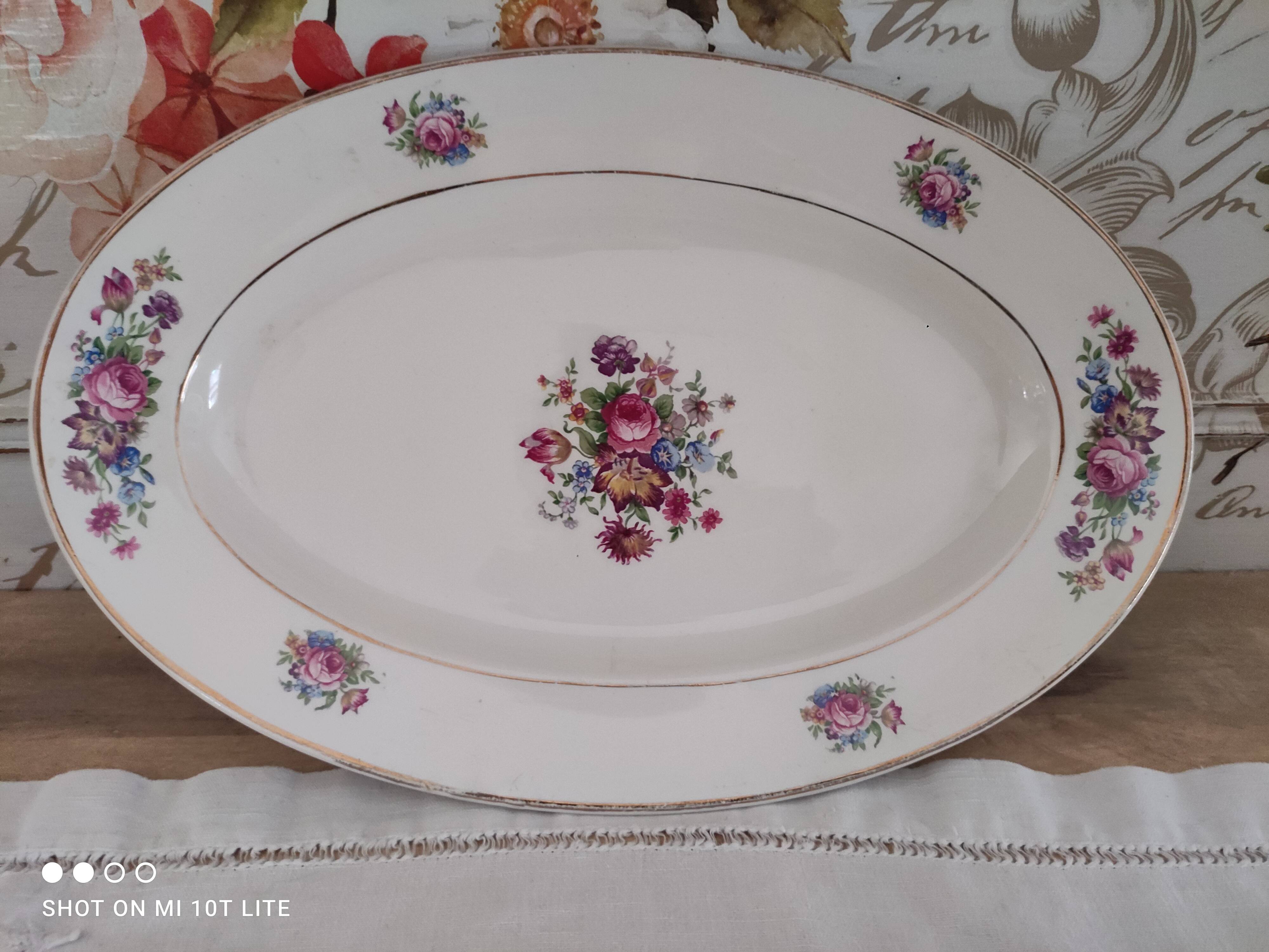 Sarreguemines oval dish, Guy model