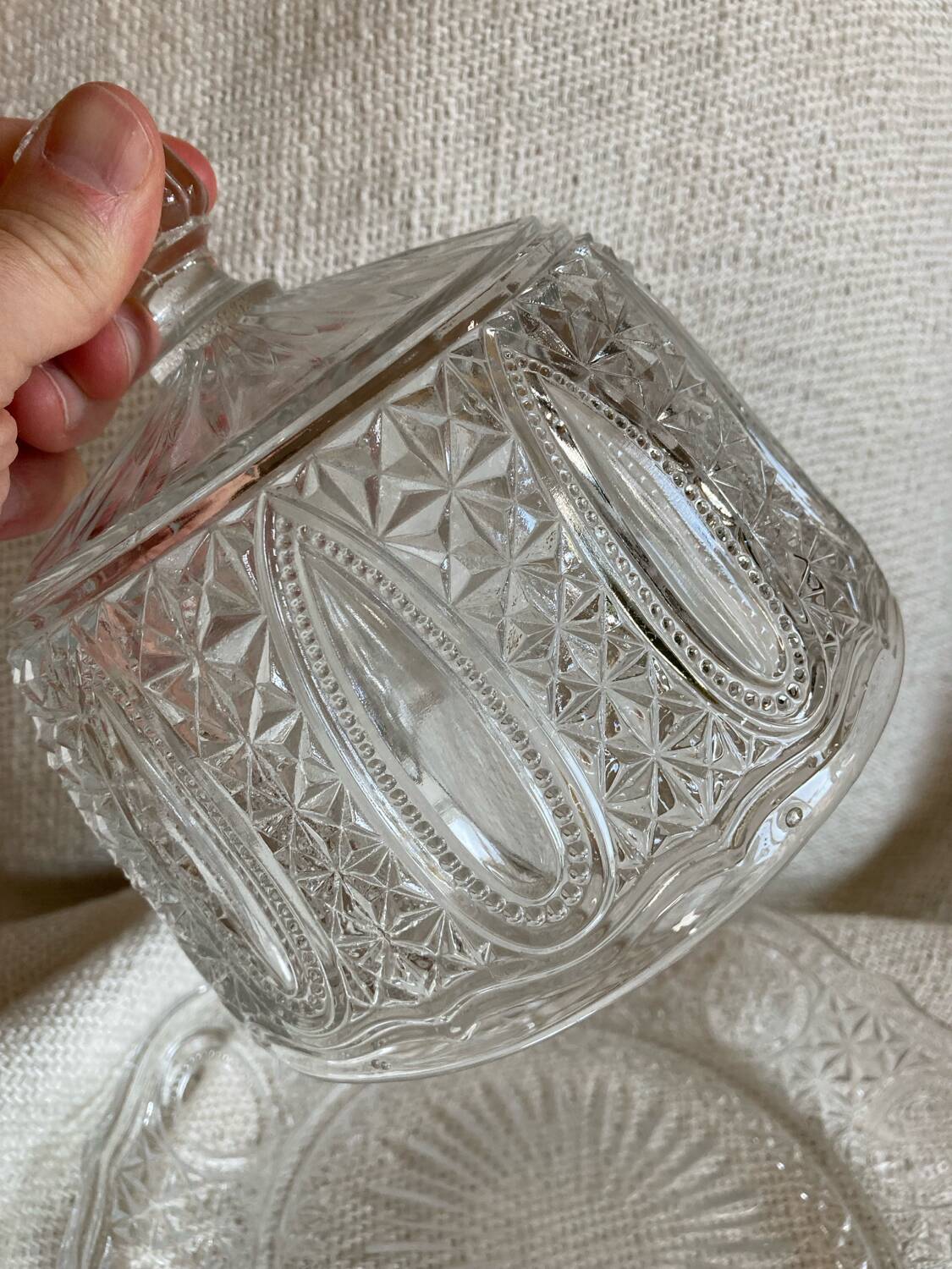 Dish and bell for chiseled cheese