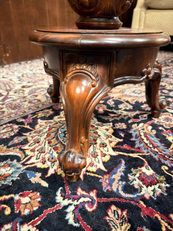 Support à plantes classique anglais ancien pied de stalle