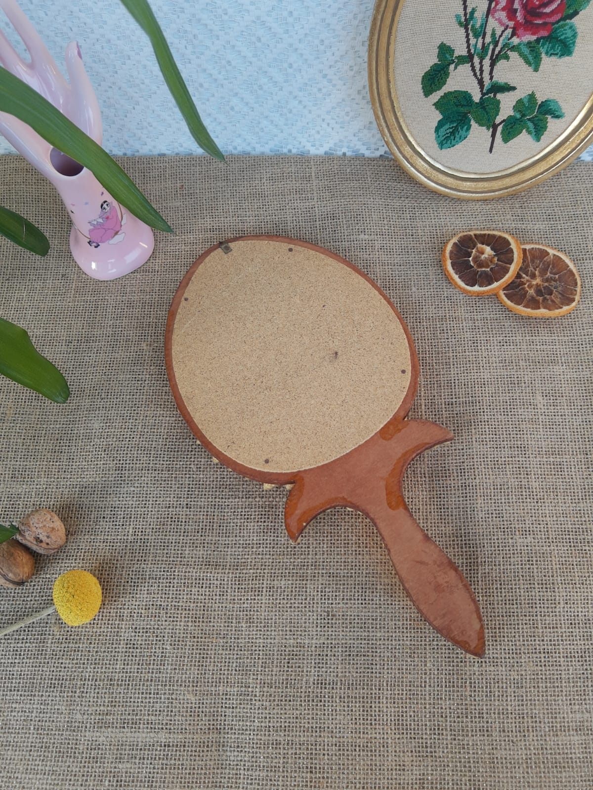 Hand or hanging mirror kitsch shells