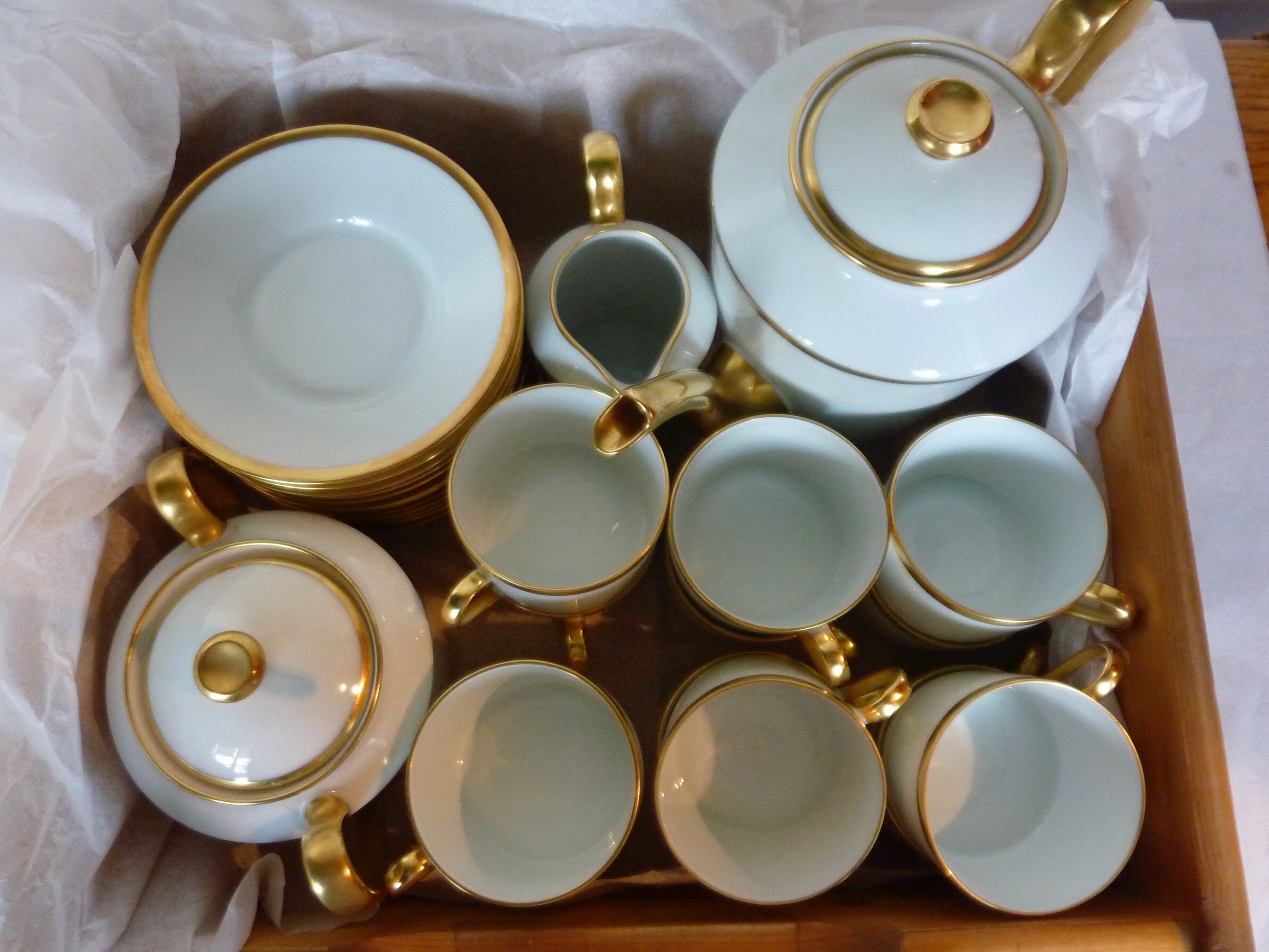 Coffee service - former royal factory limoges