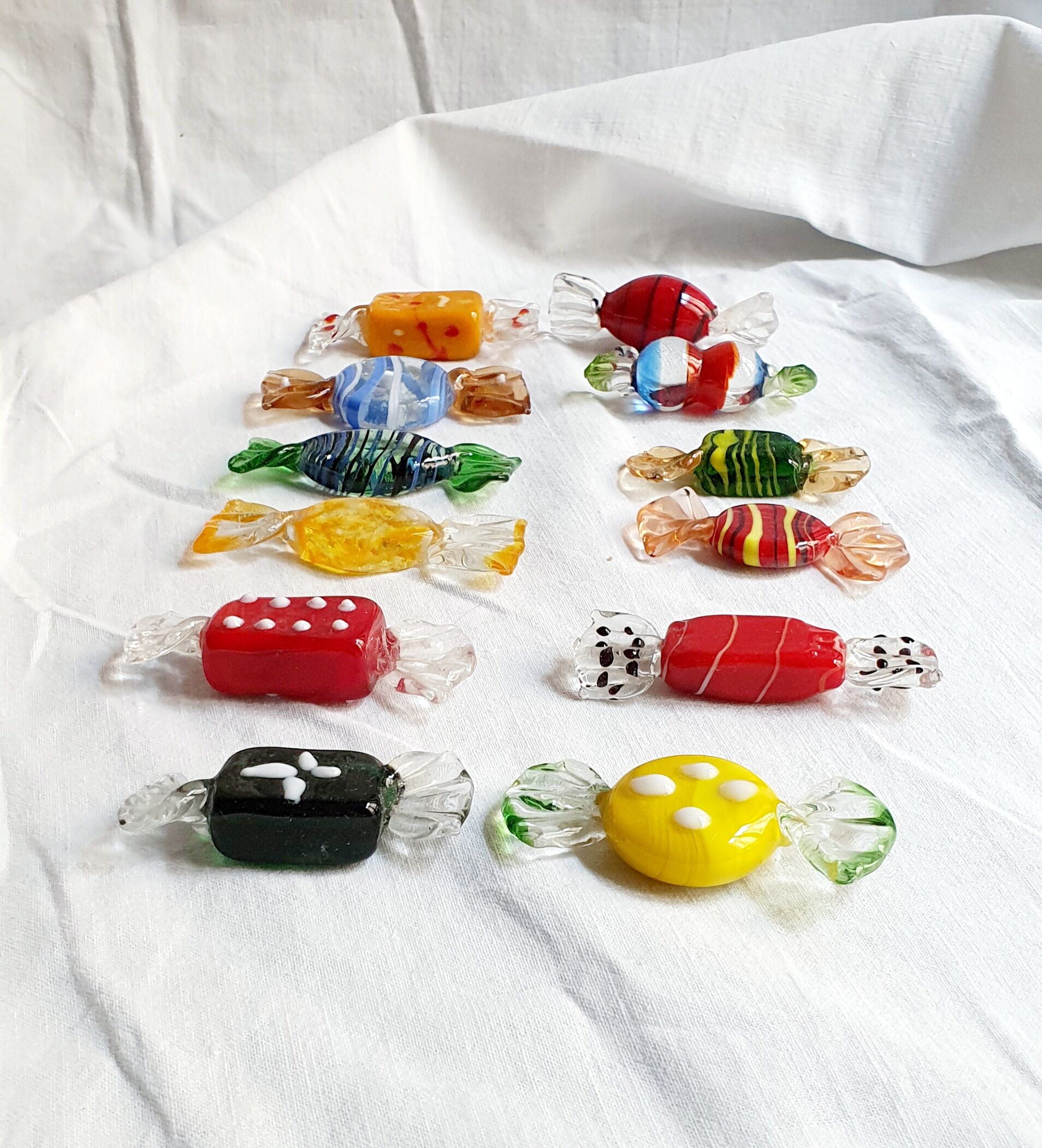 12 Murano glass knife rests
