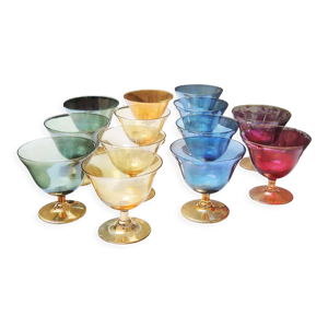 13 anciens verres à - verre