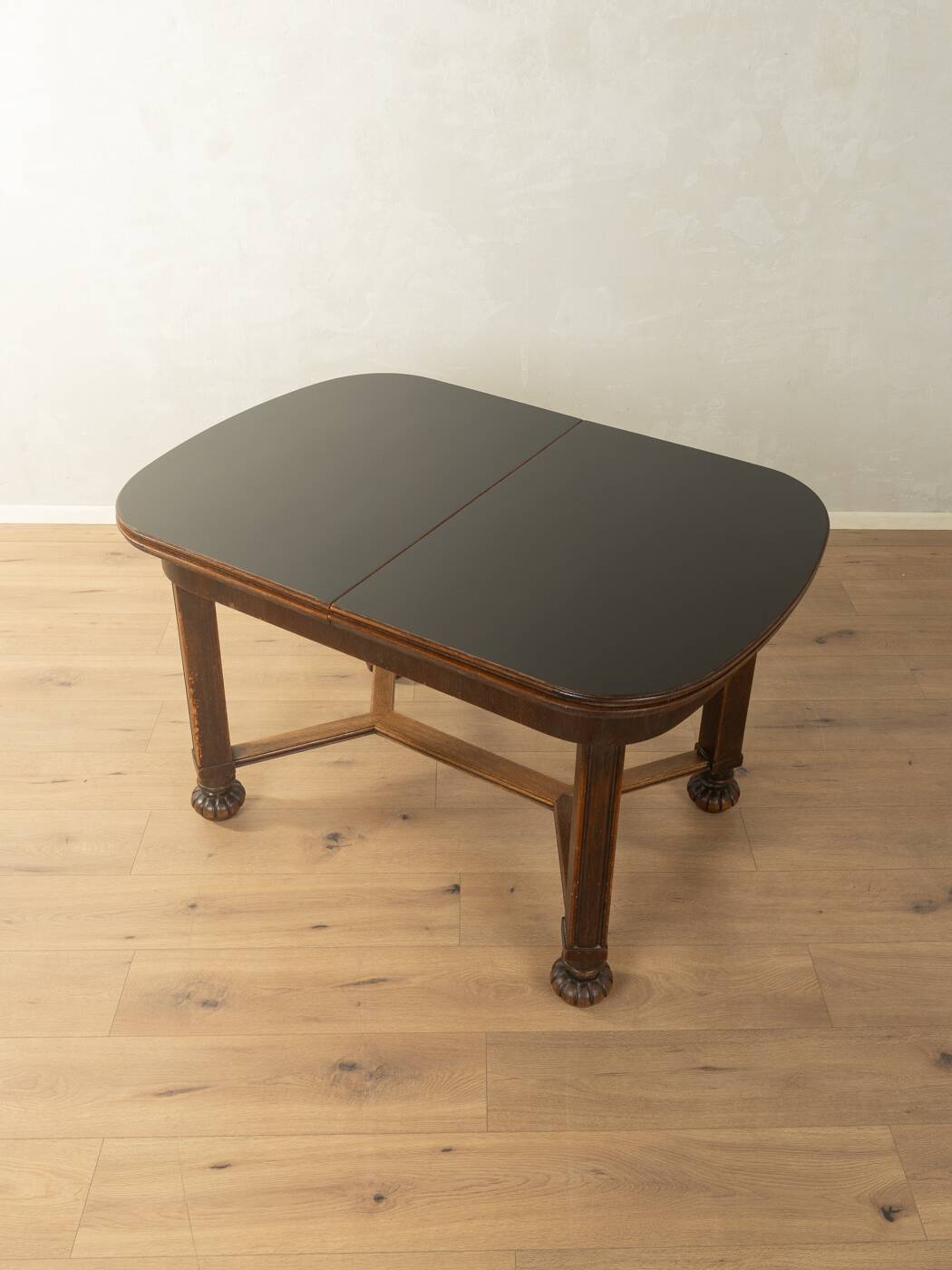 Table à manger au caractère unique des années 1920