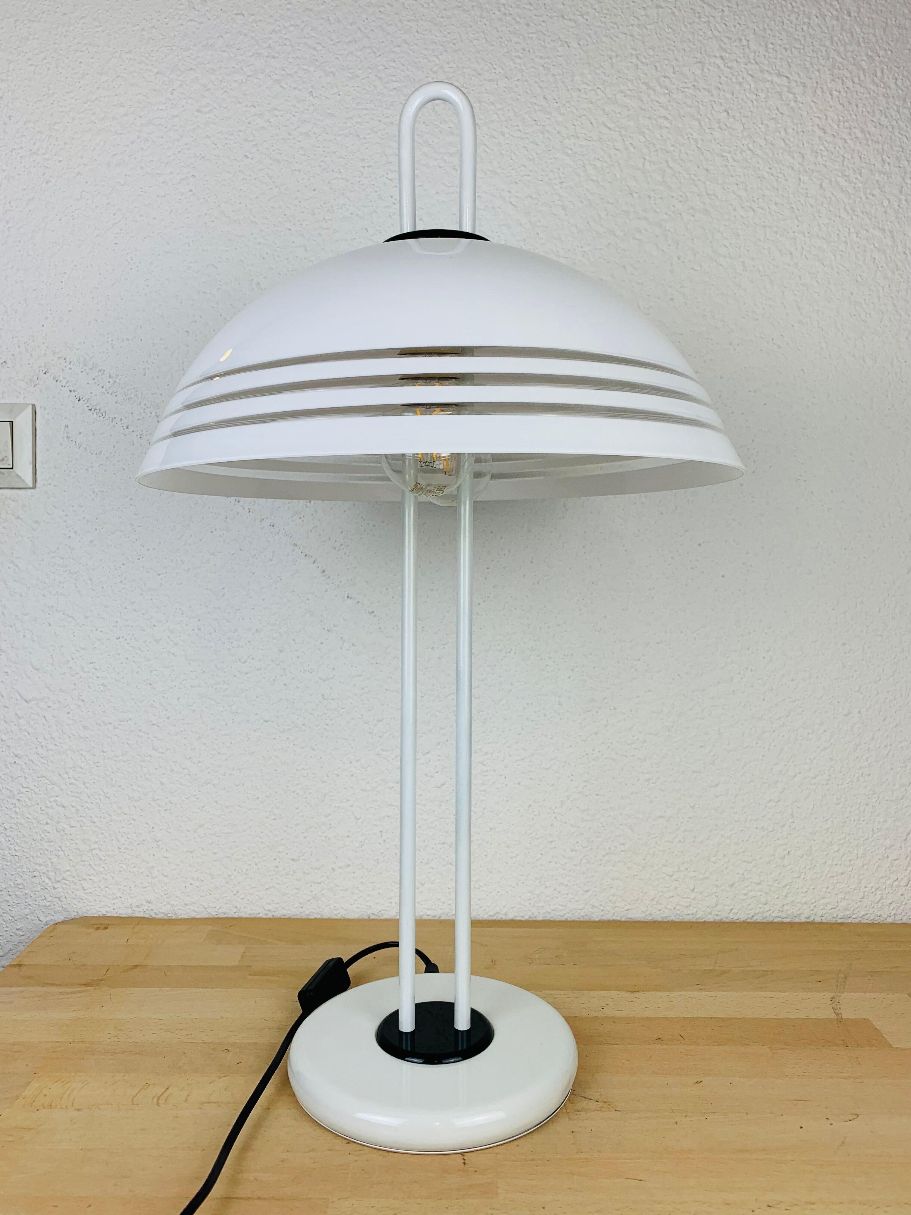 Mushroom lamp Wessel Herford 80s memphis