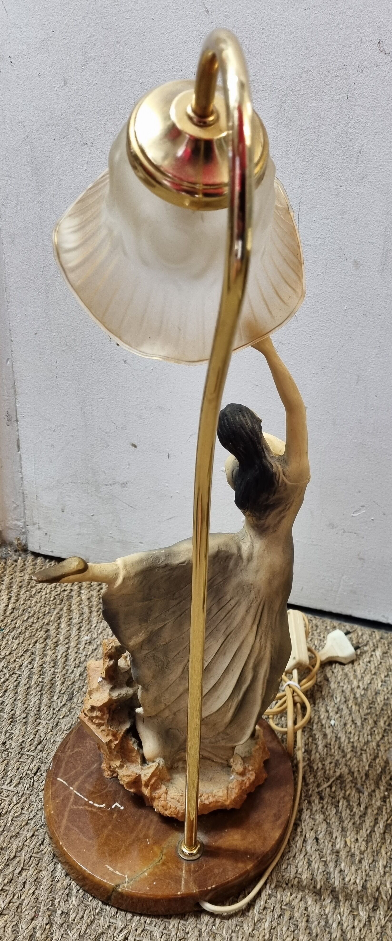 Tulip and marble dancing lamp from 1980