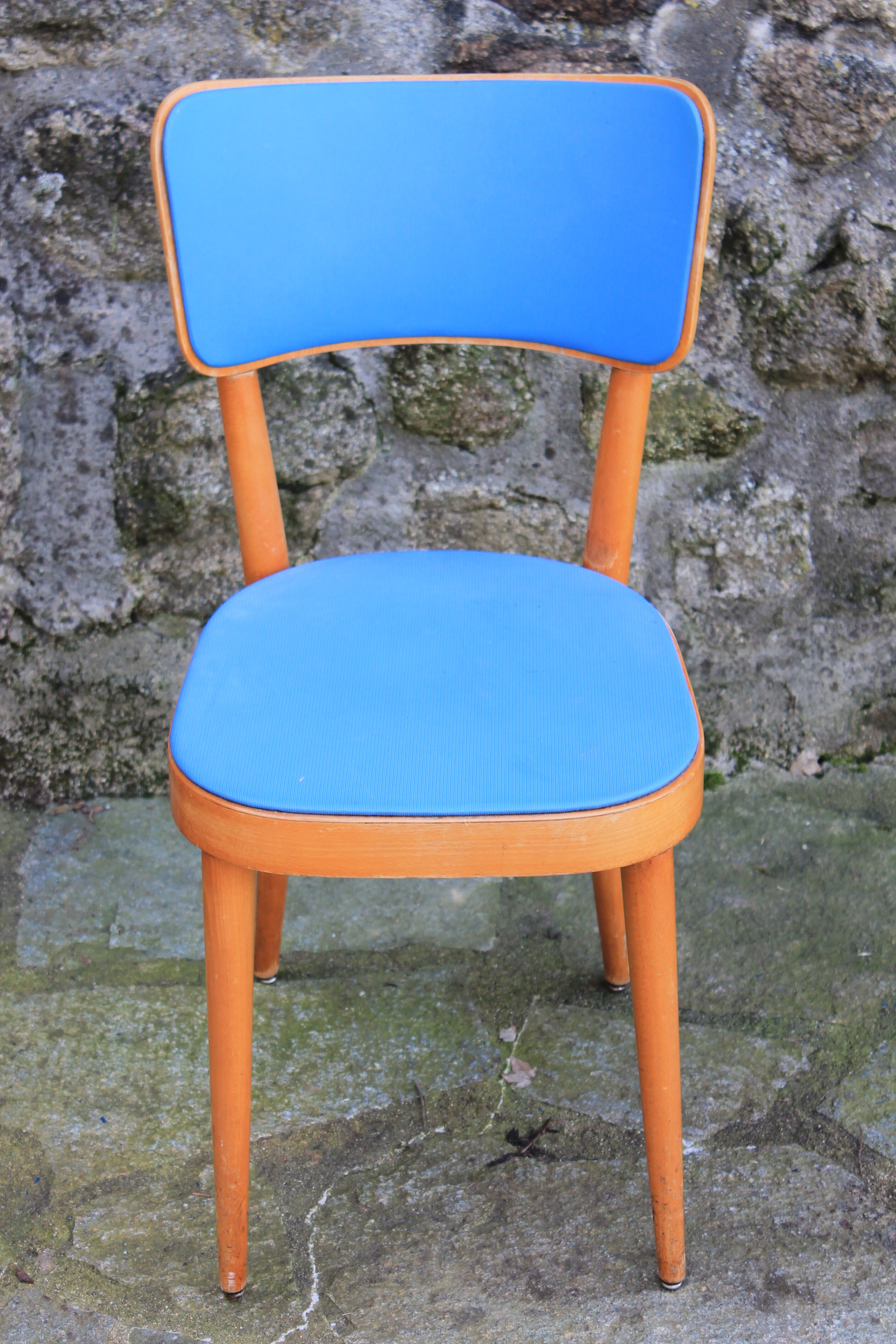 5 Baumann chairs