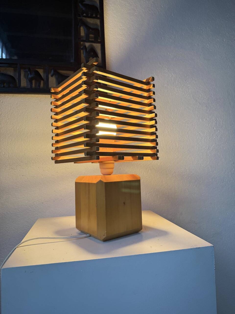 Constructivist wooden table lamp
