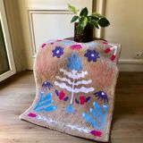 Tapis tufté à la main