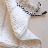 White square rug - 195 x 195 cm