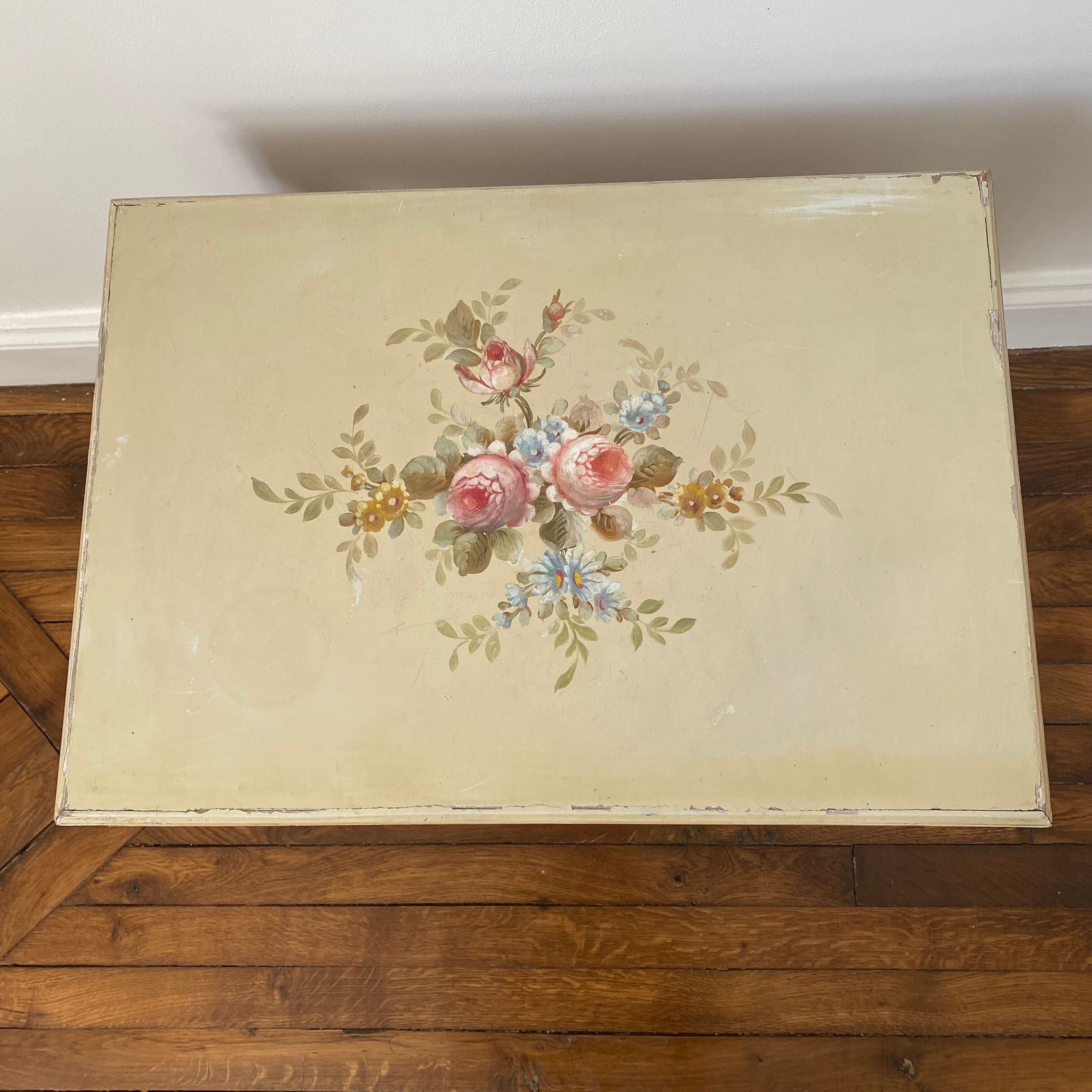 Coffee table painted louis xvi style