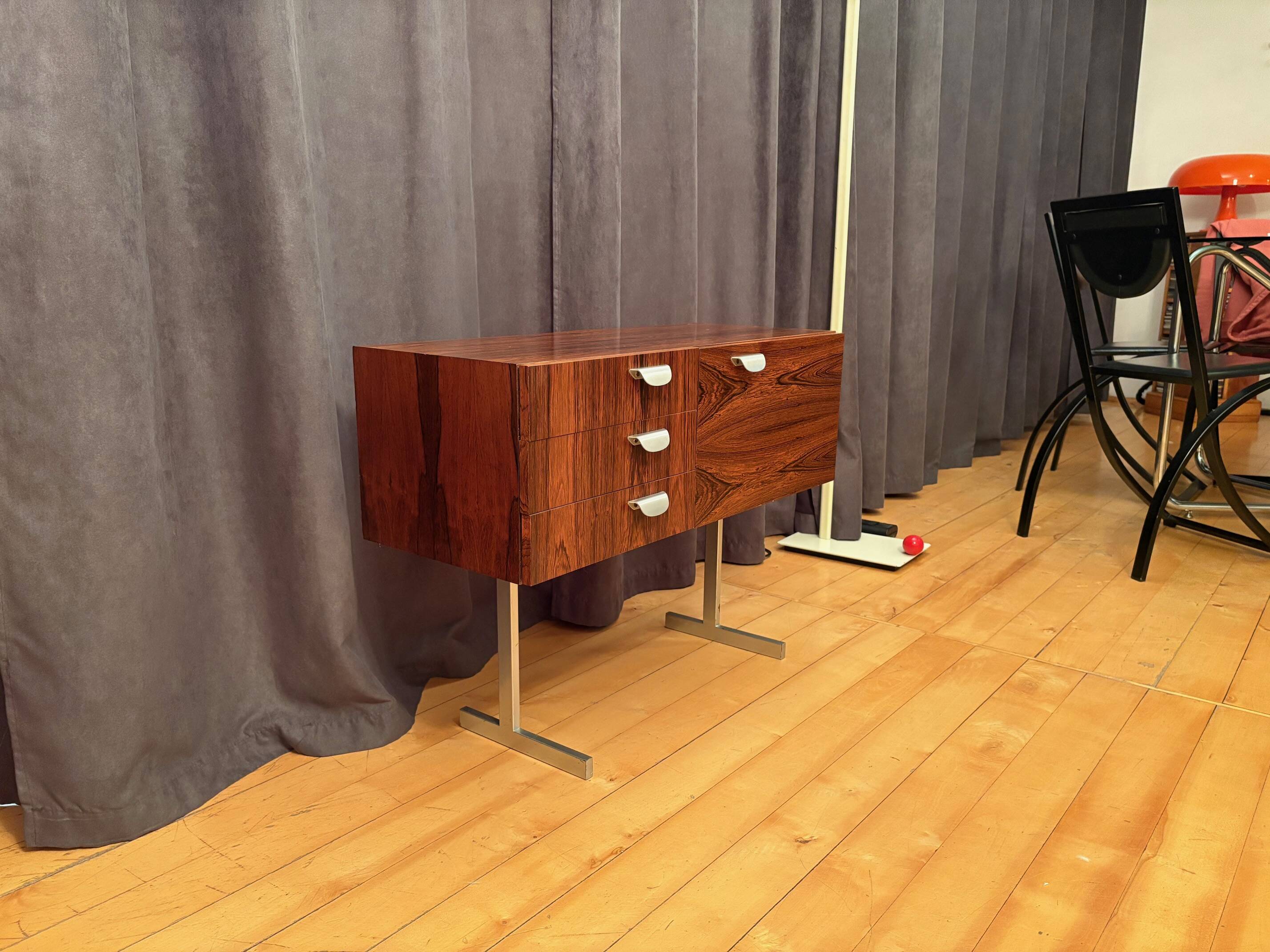 Cabinet, meuble bar, 1960