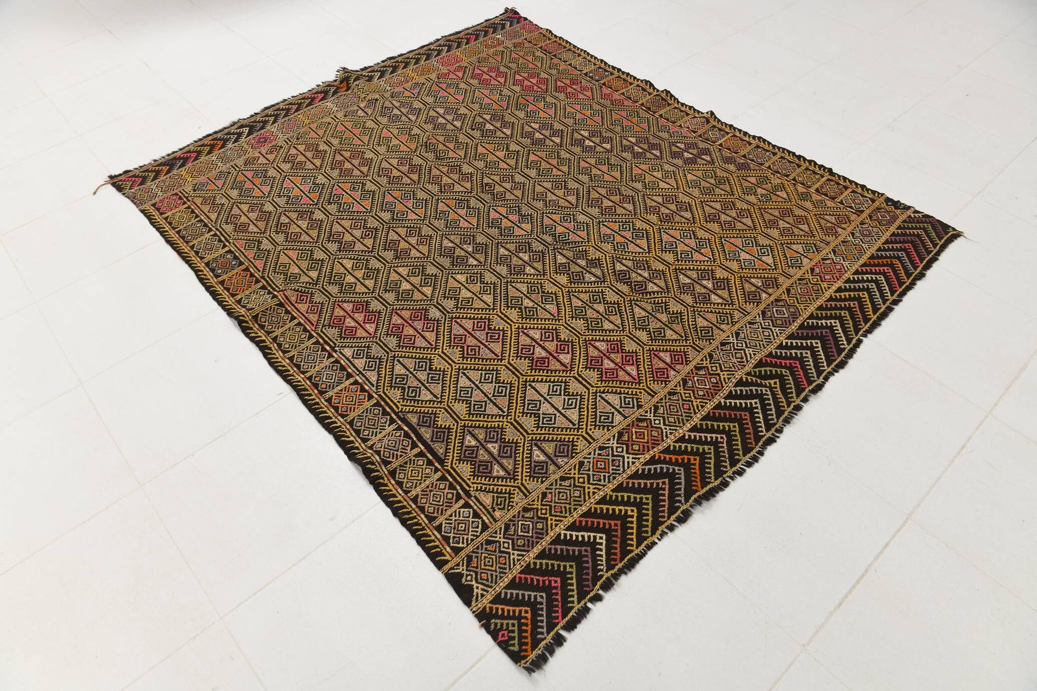 6x7 Turkish Kilim Rug, 180x207Cm