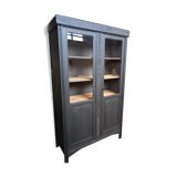 Patinated librarian