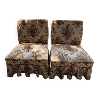 Lot de 2 chaises sans accoudoirs style vintage, tissu fleuri et jupe