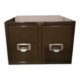 Small industrial storage unit
