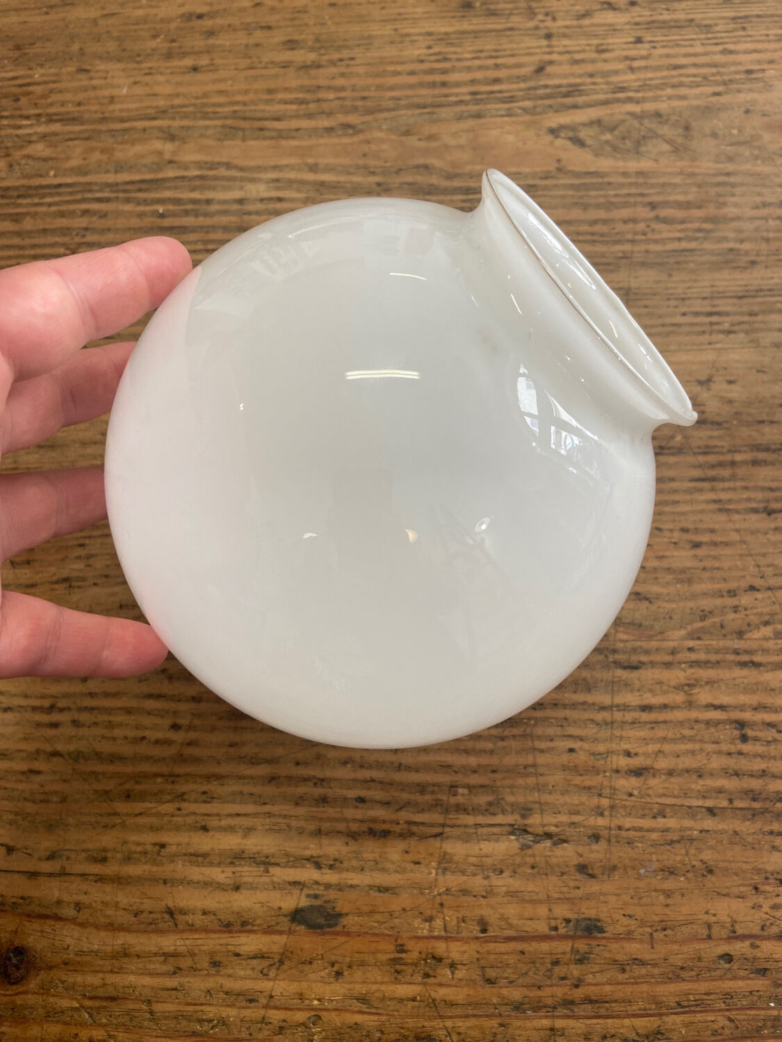 White opaline globe 14cm