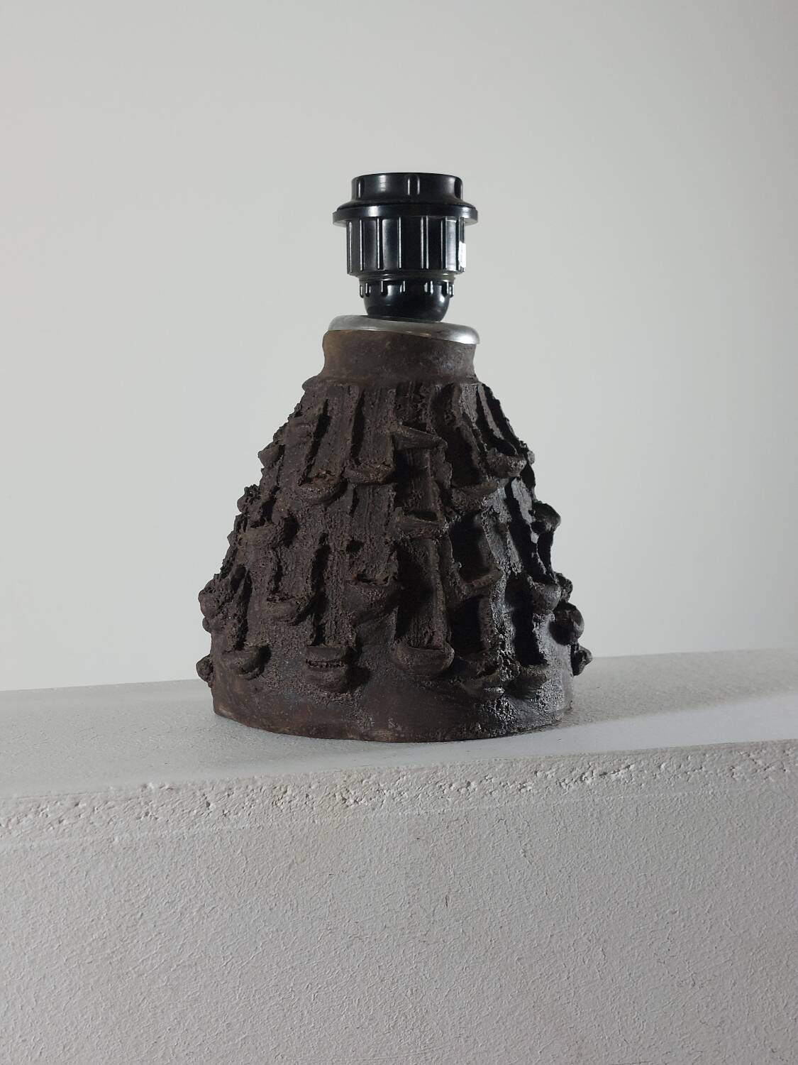 Brutalist ceramic lamp base, mid-20th century.